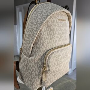 NWT Michael Kors Abbey MK Signature Backpack Vanilla Brown Gold